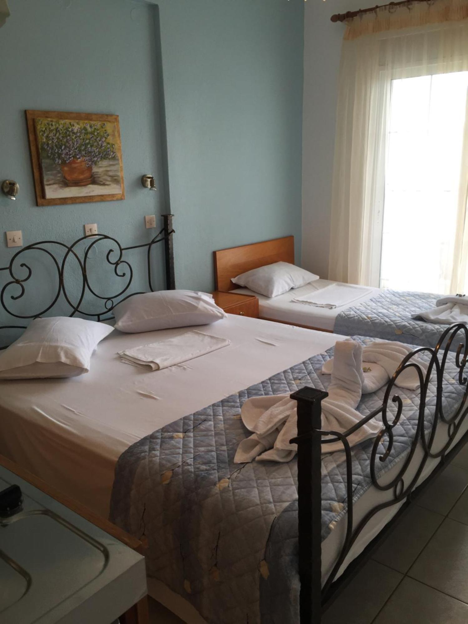 Blue Bay Hotel Skala Potamia  Habitación foto