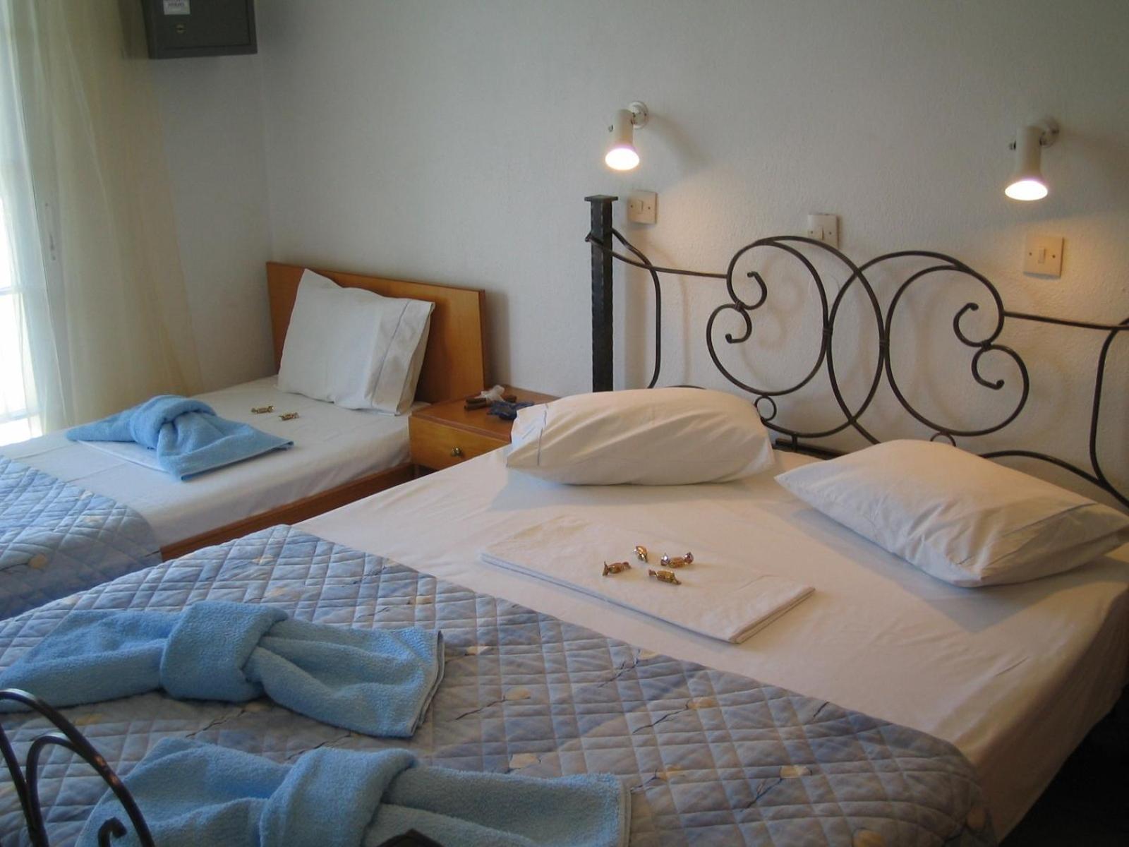 Blue Bay Hotel Skala Potamia  Habitación foto